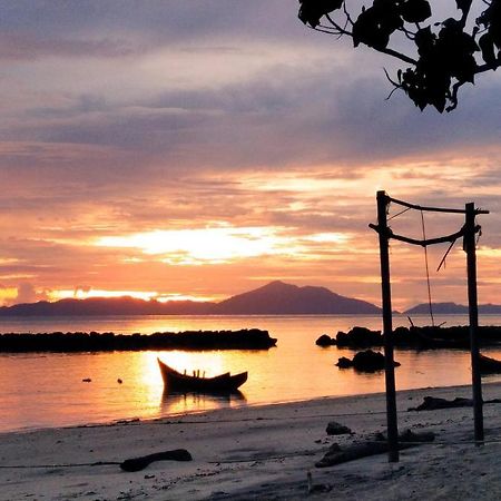 Paya Pulau Weh Sabang Marifi Bed & Breakfast エクステリア 写真